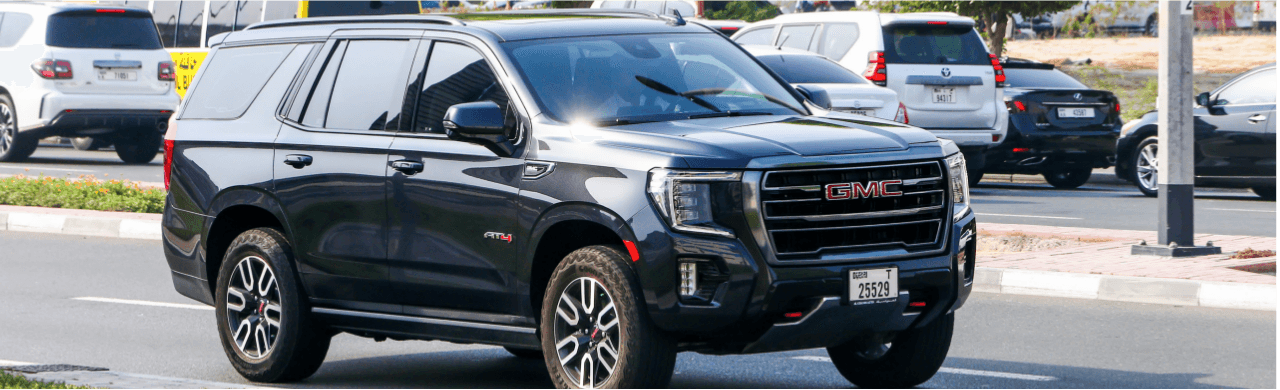 The Best Midsize 3-Row SUVs That Actually Fit in Your Garage